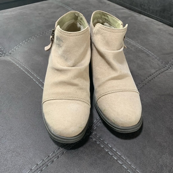 SOREL Tan Booties Size 8 - Picture 3 of 6